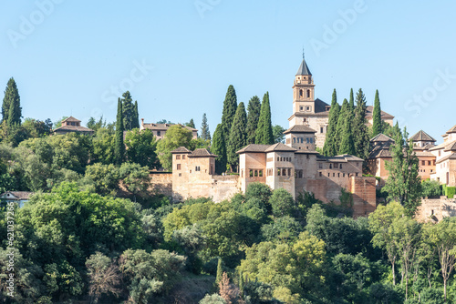 Diferentes vistas de la Alhambra y el Generalife desde el Albaicín de Granada, España © KukiLadrondeGuevara