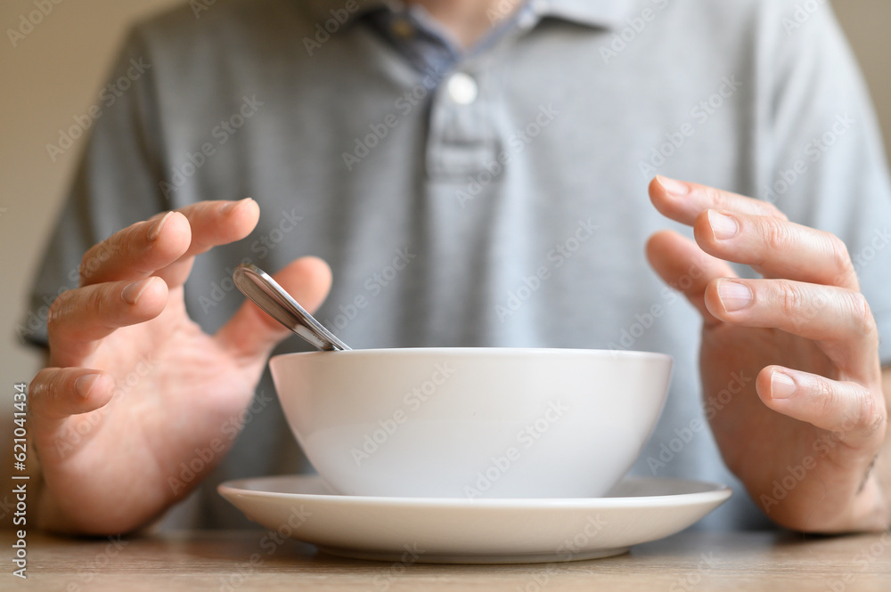 White plate, hungry hands White plate, hungry hands