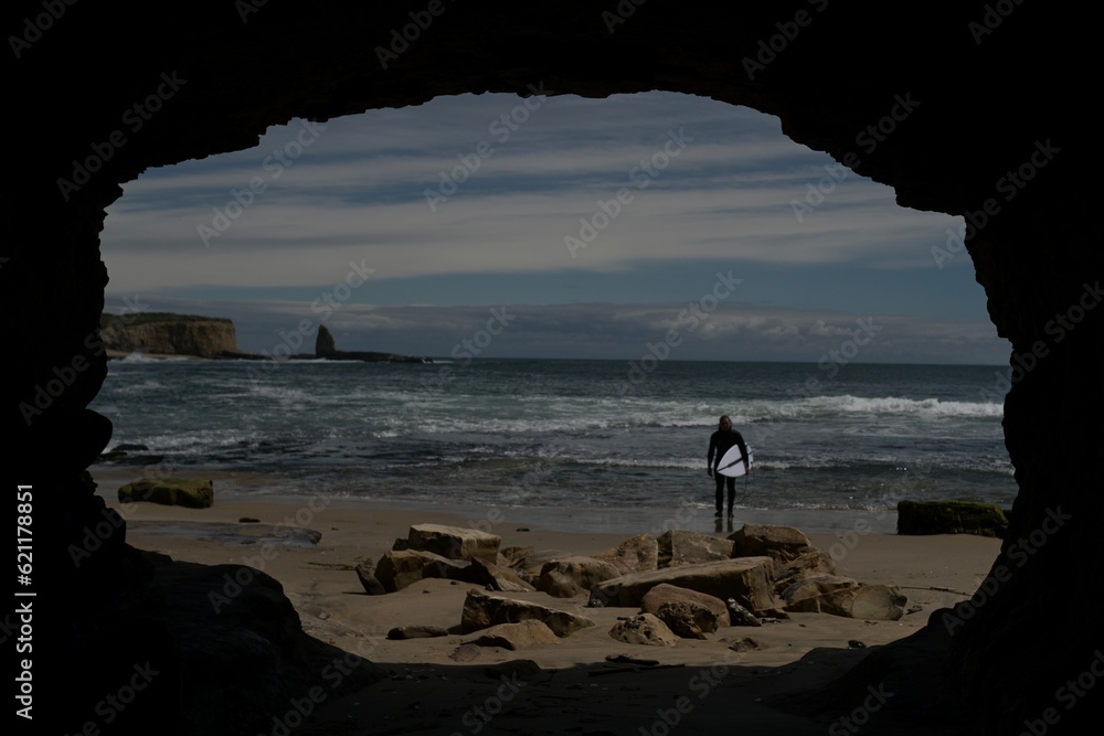 Fototapeta premium Cave Frame