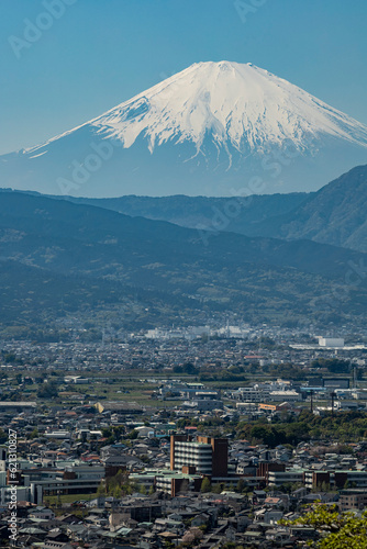 小田原市から見た春の富士山 © Kazuki Yamada
