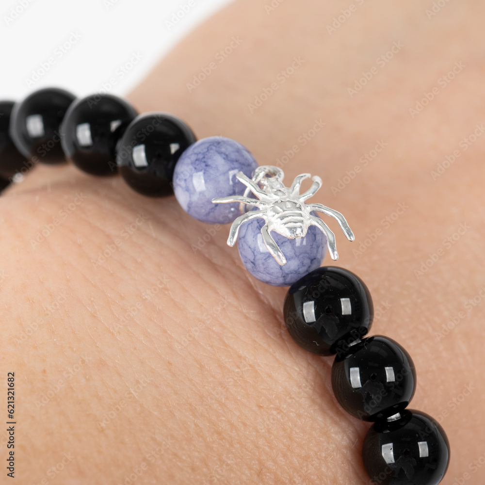 Gemstone beaded bracelet. Energy crystals, healing stone jewelry. Handmade accessories.
Birthstone. Quartz, silver.