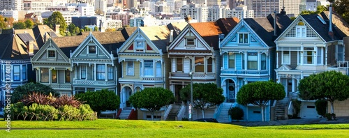 Photography Iconic Painted Ladies Houses: Enchanting Panorama of San Francisco's Treasures o