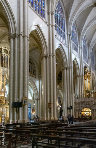 Interior Catedral de Santa Maria, Toledo, España