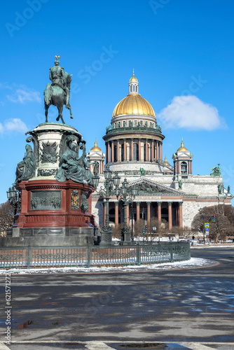 Monument to Emperor Nicholas I and St. Isaac's Cathedral. Saint-Petersburg