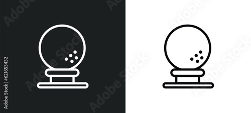 golf ball outline icon in white and black colors. golf ball flat vector icon from outdoor activities collection for web, mobile apps and ui.