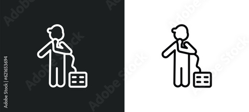 beatboxing outline icon in white and black colors. beatboxing flat vector icon from activity and hobbies collection for web, mobile apps and ui.