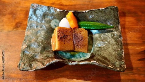 沖縄の伝統料理であるてびち（豚の角煮） photo