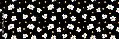 POPCORN PATTERN. Popcorn seamless pattern with pop corn snack icons. Vector illustration popcorn pattern on black background. Graphic design for pop corn pack. Fast food packaging design for bucket
