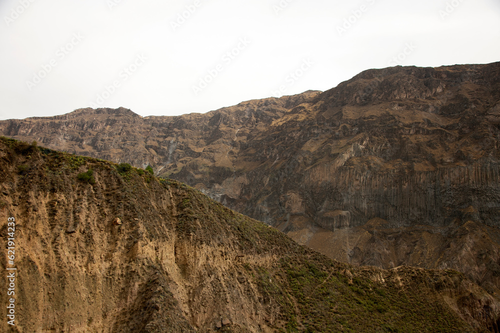 Hiking through the Colca Canyon following the route from Cabanaconde to the Oasis.