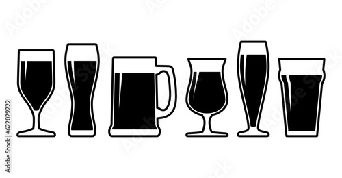 Beer glasses and mugs icons set. Alcoholic beverage menu collection set. Labeled visualization with various glasses styles for lager, pilsner, ale, dunkel and porter drinks. Vector illustration