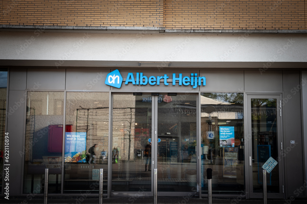 VAALS, NETHERLANDS - NOVEMBER 8, 2022: : Logo of Albert heijn on their ...