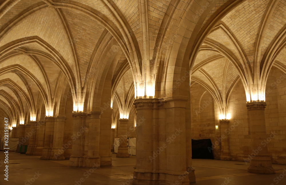 The row of pillars - La Conciergerie interior - Paris, France