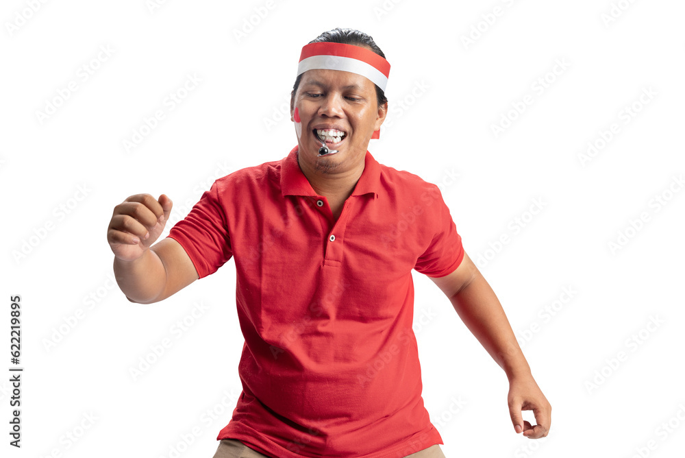 Fototapeta premium Indonesian men celebrate Indonesian independence day on 17 August with a marbles race using a spoon