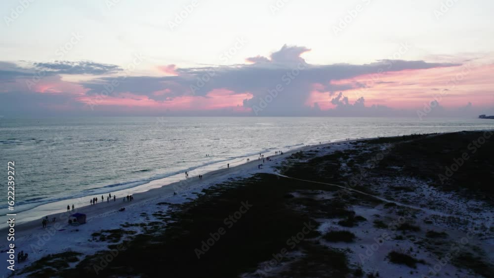 Beautiful Florida sunset in Sarasota. Orbiting shot of horizon. 60 fps Beautiful Florida sunset in Sarasota. Orbiting shot of horizon. 60 fps