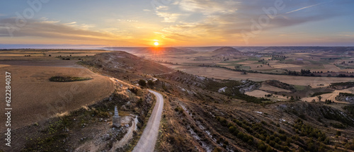 Obraz na płótnie Panoramic view of Mirador del Alto de Mostelares near Castrojeriz, a small village in the Meseta area. w salonie