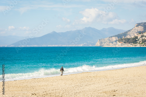 Foto Beautiful pristine beach of Varigotti,  Ligurian Sea, Italy