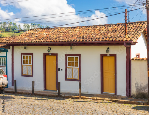 Typical houses on street councilman José Leandro photo