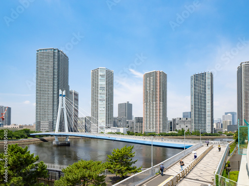 辰巳桜橋　東雲運河にからかる気持ちの良い歩道橋 © Ohgushi Studio