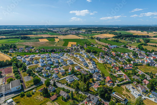 Die Gemeinde Aindling im Luftbild, Blick nach Westen zum Lechtal  photo