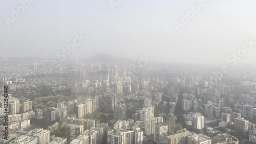 Urban Majesty: A Glimpse of Mumbai's Enchanting Cityscape