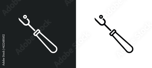seam ripper outline icon in white and black colors. seam ripper flat vector icon from sew collection for web, mobile apps and ui.