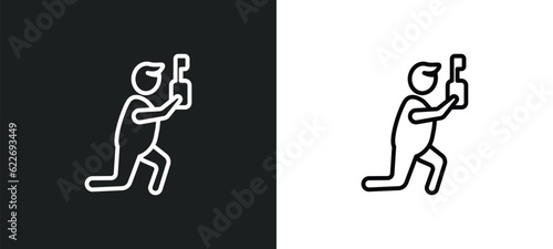 photographer outline icon in white and black colors. photographer flat vector icon from people skills collection for web, mobile apps and ui.