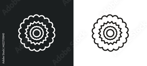 dahlia outline icon in white and black colors. dahlia flat vector icon from nature collection for web, mobile apps and ui.