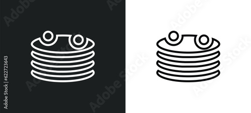 pancake outline icon in white and black colors. pancake flat vector icon from food collection for web, mobile apps and ui.