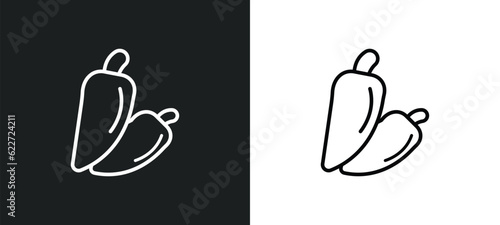 chili pepper outline icon in white and black colors. chili pepper flat vector icon from food collection for web, mobile apps and ui.