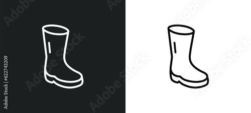 rubber boots outline icon in white and black colors. rubber boots flat vector icon from construction collection for web, mobile apps and ui.