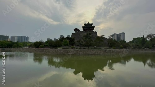 Time-lapse photography of the natural scenery of Congtai Park in Handan City,
 photo