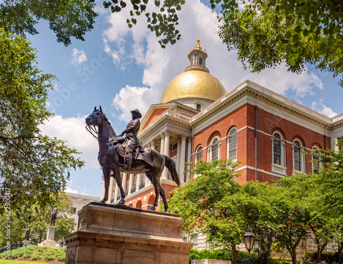 Fotografering Bronze statue of General Joseph Hooker at the entrance of Massachusetts State House, Boston, Beacon Hill, Massachusetts, USA
