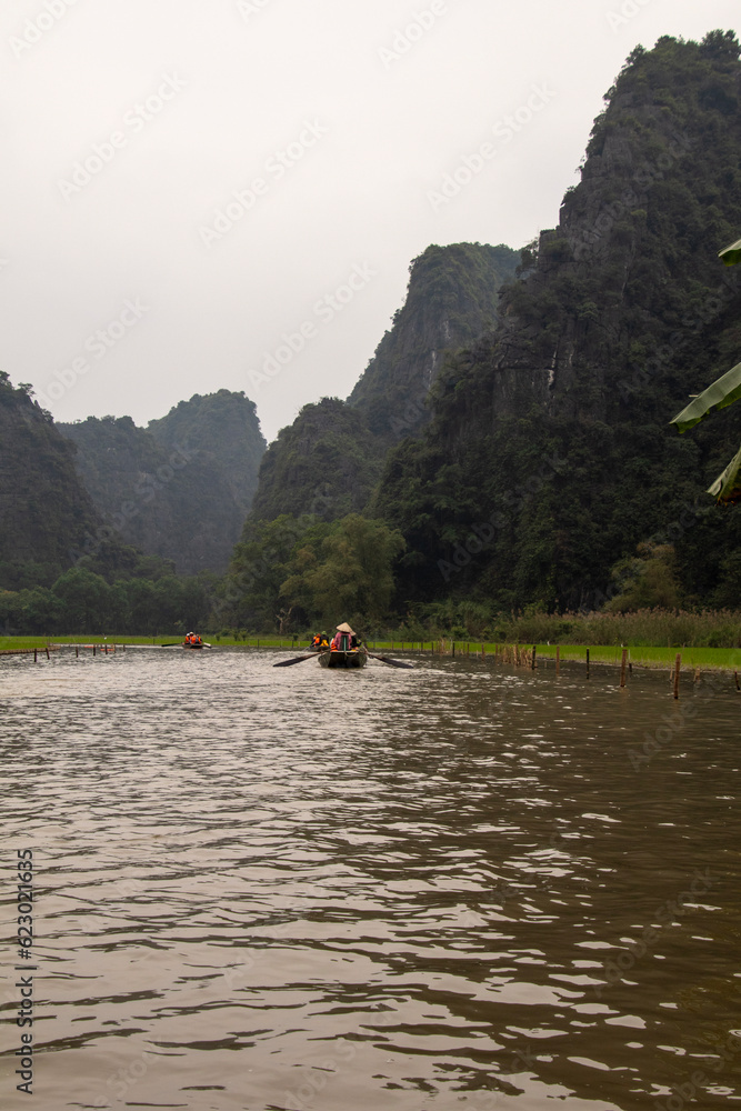 Boat on the Tam Coc river