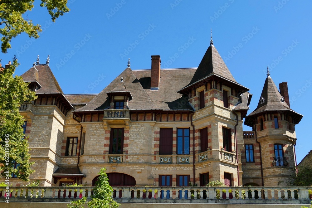 La façade du musée Mantin à Moulins La façade du musée Mantin à Moulins