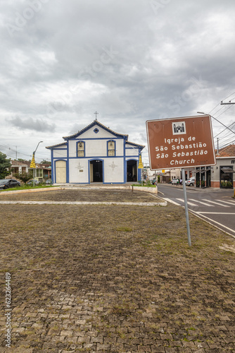 Fototapeta Naklejka Na Ścianę i Meble -  Igreja na cidade de Araxa, Estado de Minas Gerais, Brasil