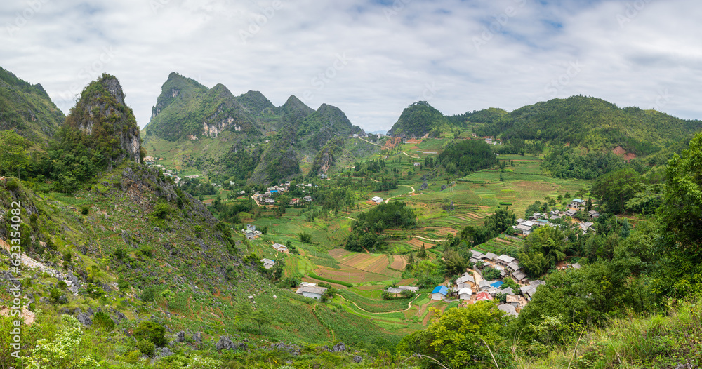 panoramic view of ha gian loop on northern vietnam