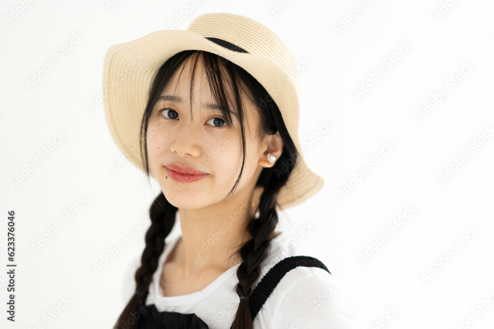 麦わら帽子の女性