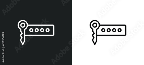 seo keywords icon isolated in white and black colors. seo keywords outline vector icon from programming collection for web, mobile apps and ui.
