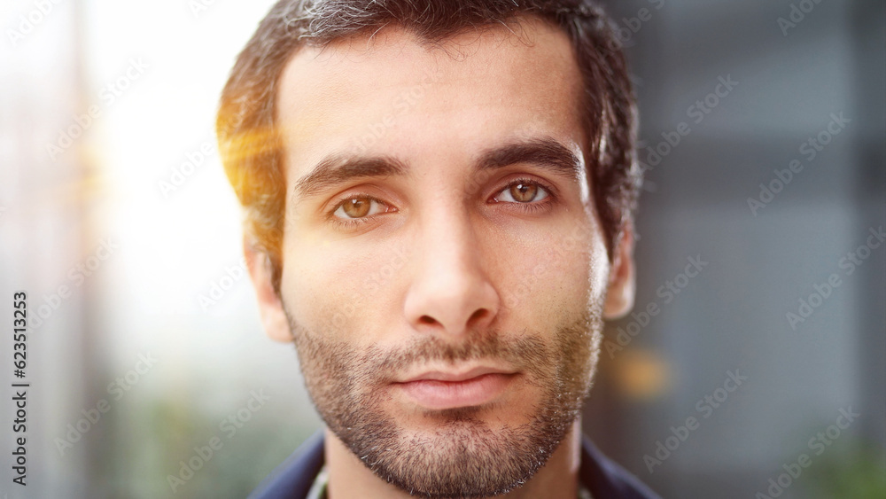 Obraz premium Close-up of a man's face. Man confidently looking at the camera