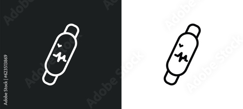 fitness bracelet icon isolated in white and black colors. fitness bracelet outline vector icon from gym and fitness collection for web, mobile apps and ui.