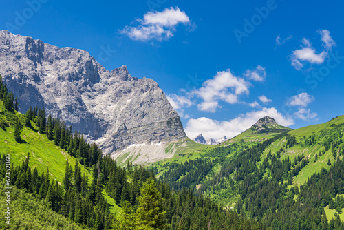Landschaft  im Rißtal bei der Eng Alm in Österreich © Rico Ködder