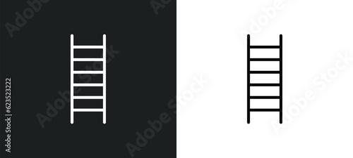 Foto ladder icon isolated in white and black colors
