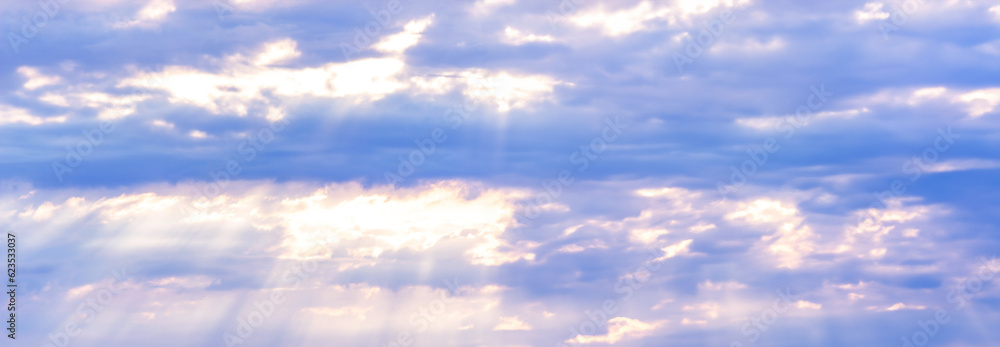Obraz premium Summer blue sky cloud gradient light white background.