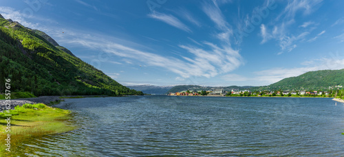 Alte Häuser in Sjøgata in Mosjøen, Nordnorwegen