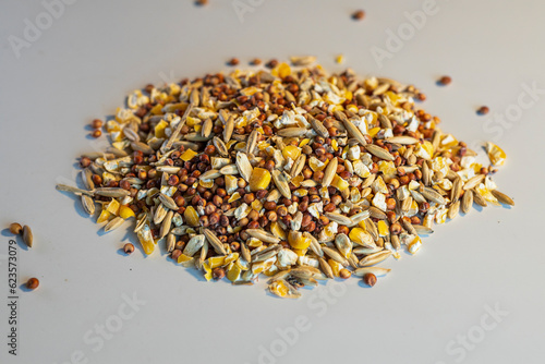 Livestock feed including horse, donkey, mule, goat, pig and chicken feed.