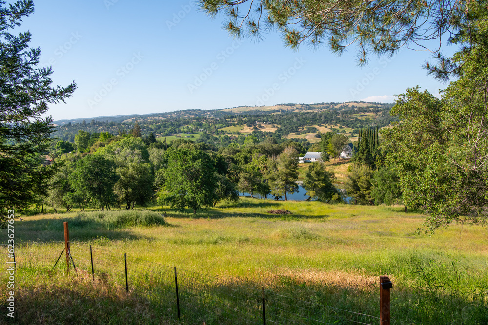 Fototapeta premium Loomis California countryside