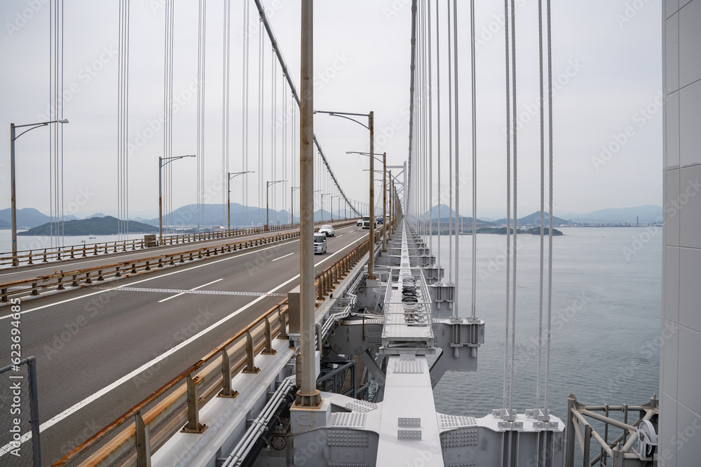 Fototapeta premium 瀬戸大橋の高速道路 瀬戸中央自動車道