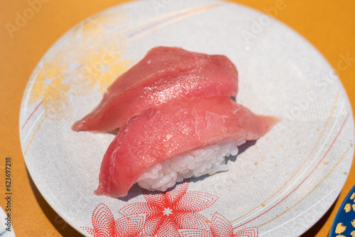 本マグロの赤身 回転寿司 photo