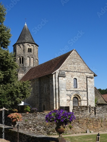 ,Eglise Saint-Pierre-ès-Liens de Jumilhac le grand.