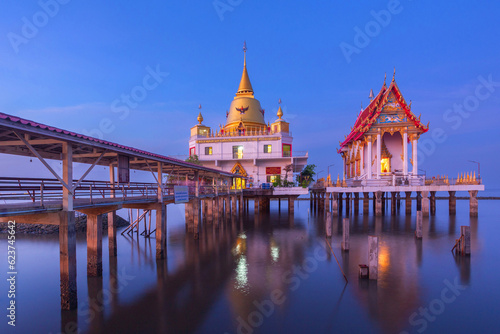 Wat Hong Thong or Wat Klang Nam is located in Chachoengsao Province. in the area along the Gulf of Thailand in the mangrove forest